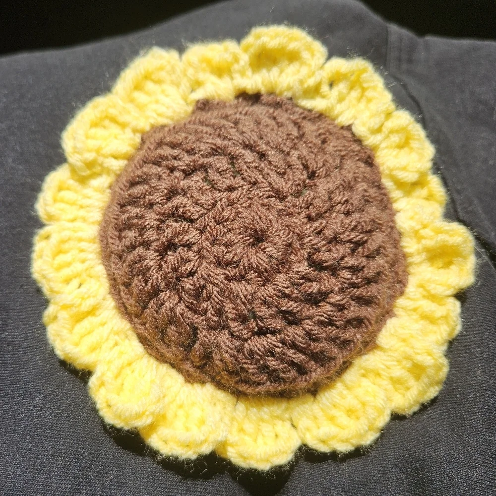 Hand Crafted Yellow Brown Boho Crochet Sunflower Brooch Floral Pin Bag Charm 6